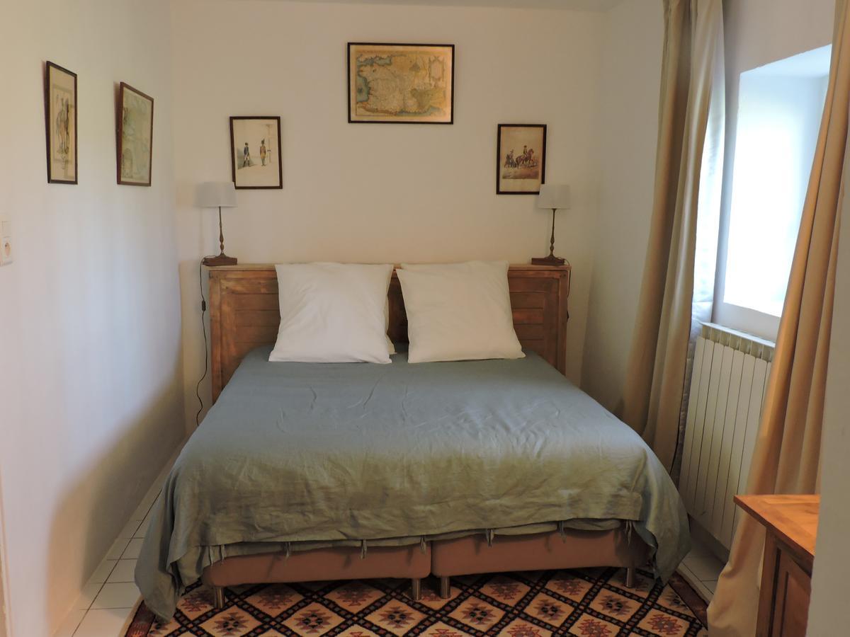 La Nesquiere Chambres D'Hotes Pernes-les-Fontaines Buitenkant foto